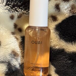OUAI Peach-Tinted Wave Spray in Peach